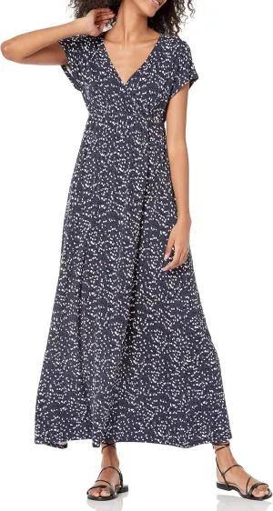 Amazon Essentials Women's Waisted Maxi Dress (Available in Plus Size)