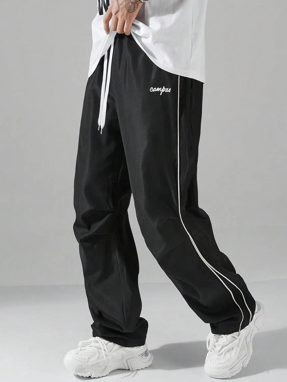 Men's Y2K Baggy Sweatpants Parachute Pants Wide Leg Vintage Track Pants Casual Streetwear
