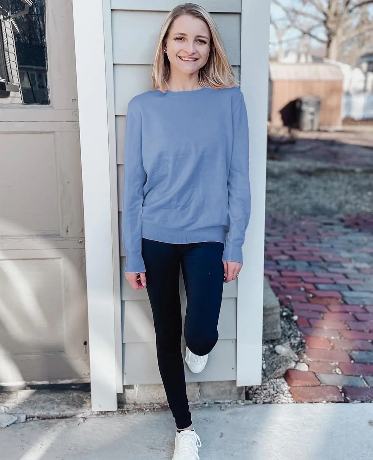 QUALFORT Women's Sweaters Long Sleeve Soft Lightweight Basic Knitted Pullover Sweater